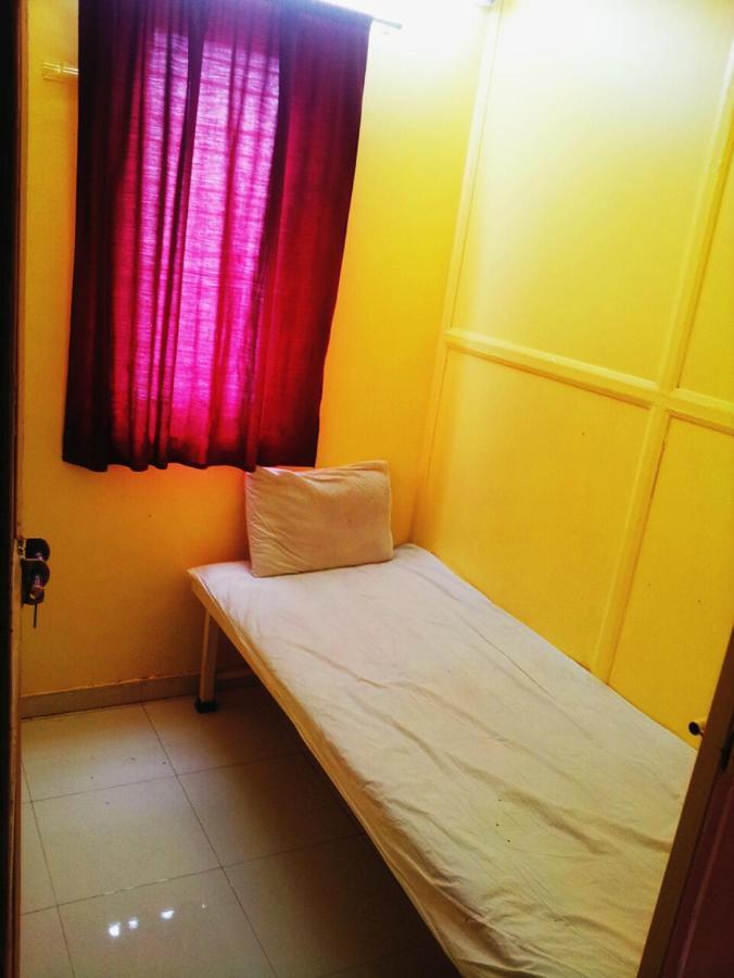Shree Balaji Guest House Nashik Phòng bức ảnh